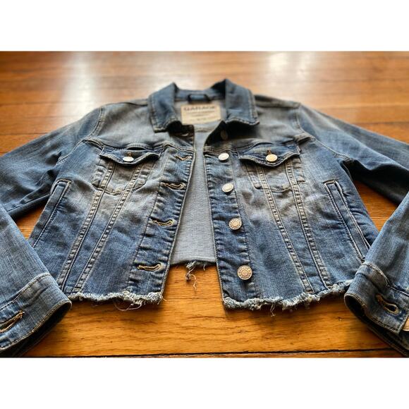 GARAGE Classic Fit Distressed Crop Denim Jacket sz M - Picture 4 of 11